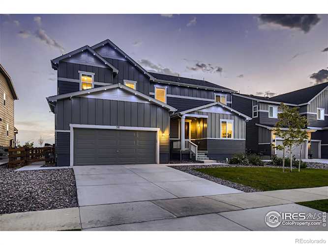 38 Morgan Circle S Erie, CO 80516