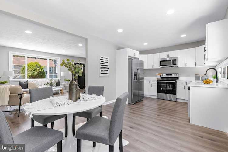 307 Oak St Edgewood, MD 21040