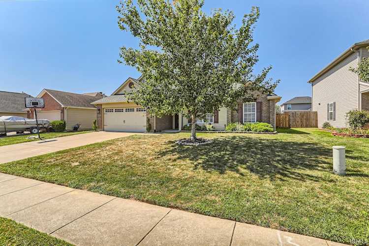 12900 Kingsley Court Evansville, IN 47725