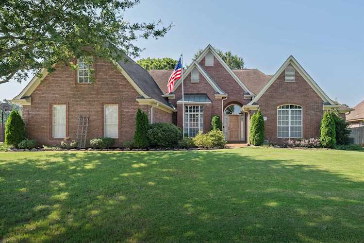 6811 Hare Pointe Dr Bartlett, TN 38002