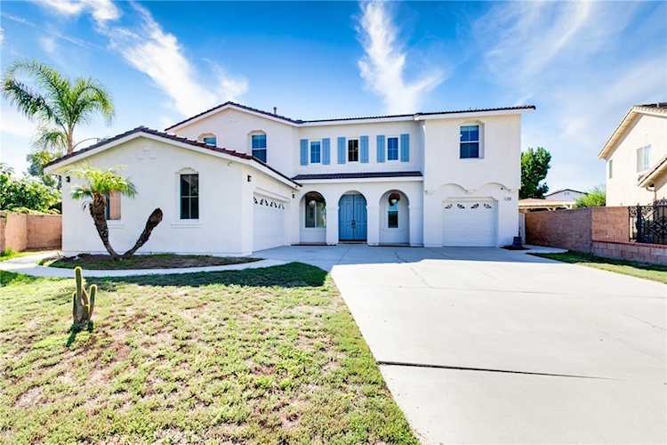 7488 Rock Creek Ct Eastvale, CA 92880 | MLS TR23171737 Photo 1
