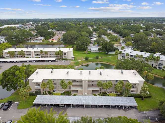 940 Virginia St #301 Dunedin, FL 34698