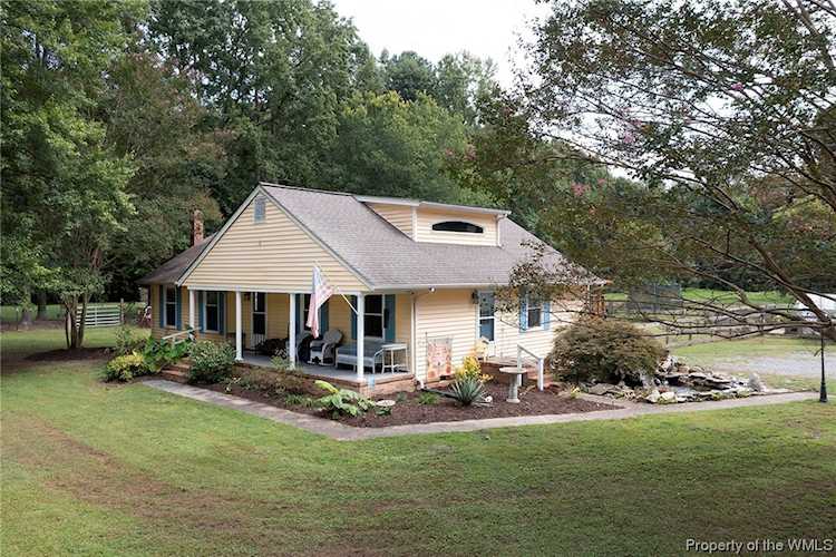 7069 Little Peyton Place Gloucester, VA 23061