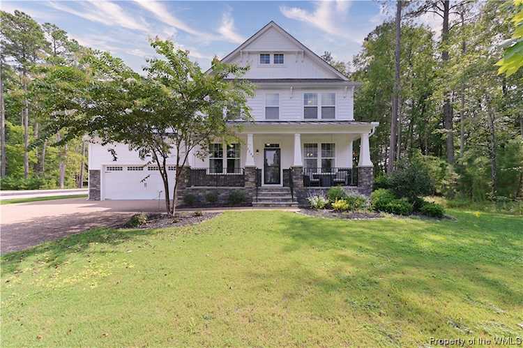 2268 Moonlight Point Williamsburg, VA 23185