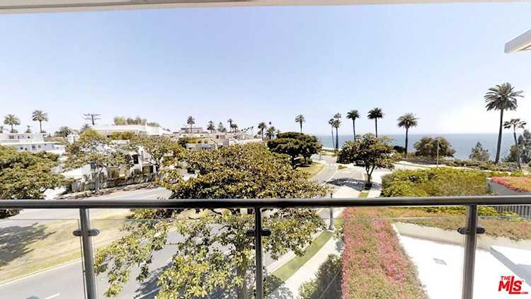 201 Ocean Ave #409B Santa Monica, CA 90402
