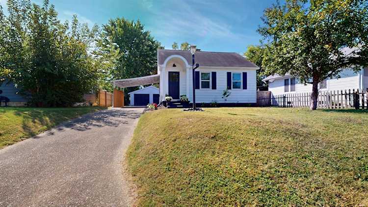 2109 E Michigan Street Evansville, IN 47711