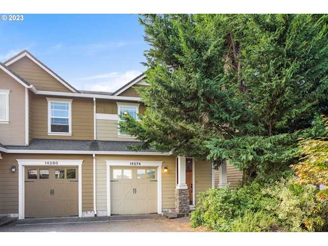 14274 Russ Wilcox WAY Oregon City, OR 97045