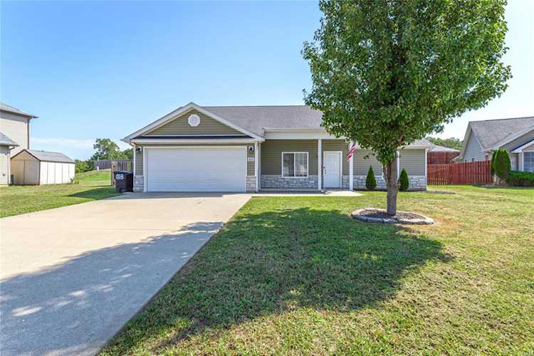 103 Ridge Court Waynesville, MO 65583