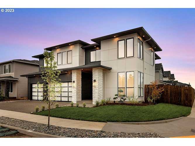 16703 NE 82nd ST Vancouver, WA 98682