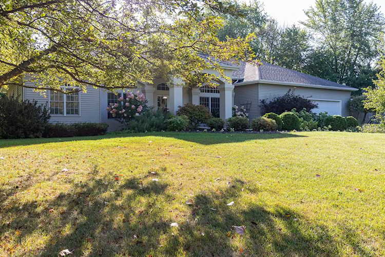 3864 Candlish Harbor Ln Oshkosh, Town of Black Wolf, WI 54902-7307