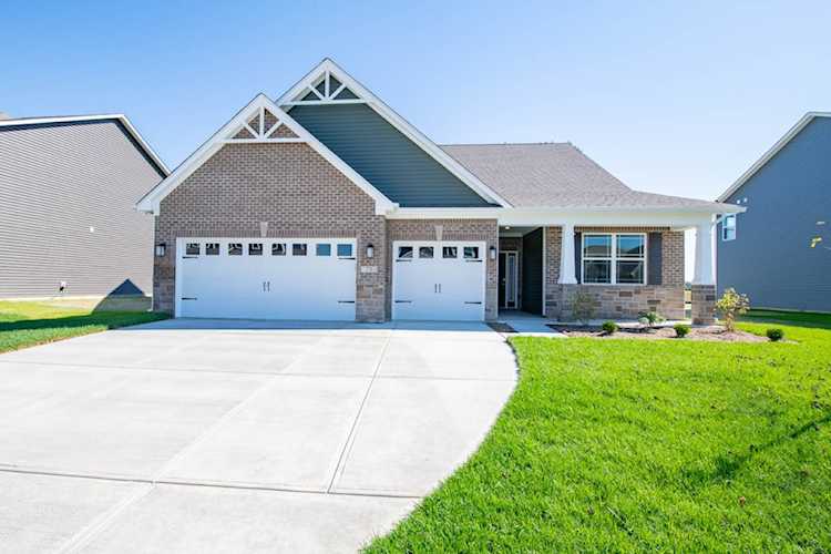 271 Dyson Dr Whiteland, IN 46184