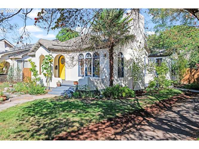 5806 NE Cleveland AVE Portland, OR 97211