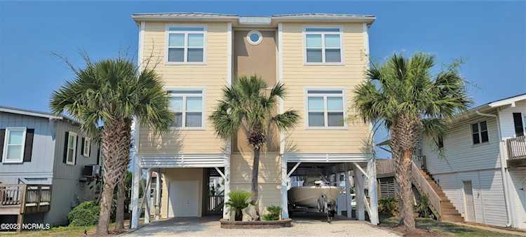 3 Concord St Ocean Isle Beach, NC 28469
