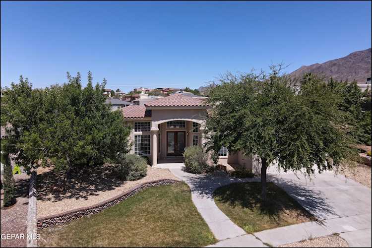 6321 Franklin Crest Dr El Paso, TX 79912