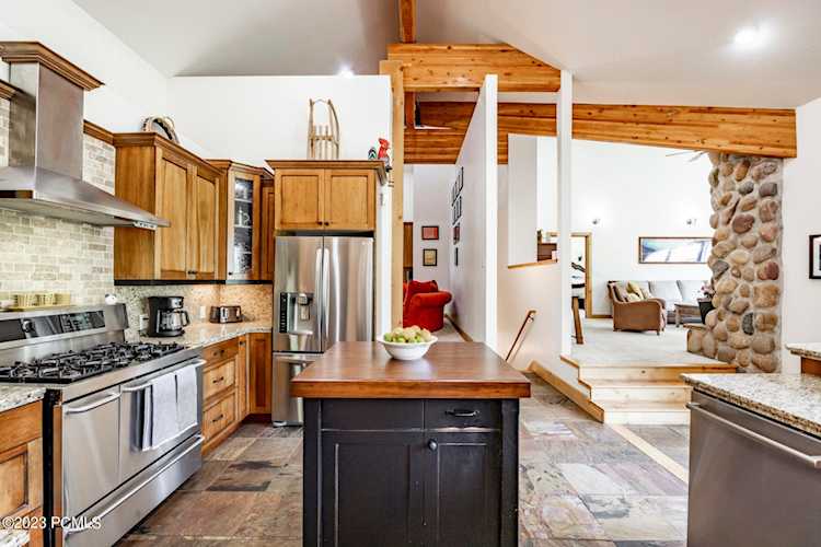 4837 W Balsam Dr Park City, UT 84098