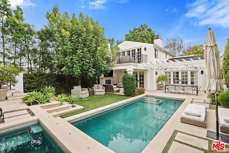 228 S Carmelina Ave Los Angeles, CA 90049