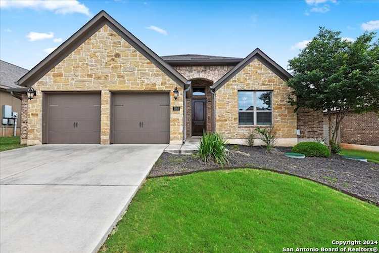 1182 Yaupon Loop New Braunfels, TX 78132