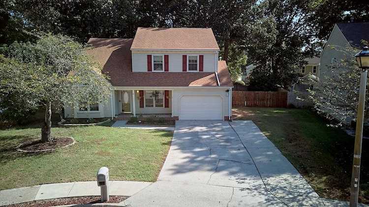 12 Pin Oak Ct Hampton, VA 23666