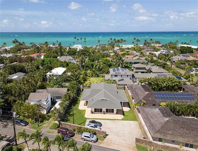 926 Aalapapa Drive Kailua, HI 96734