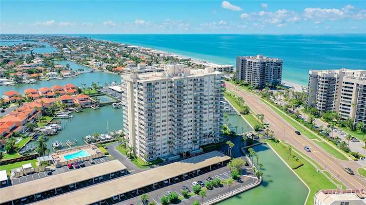 1621 Gulf Blvd #506 Clearwater, FL 33767