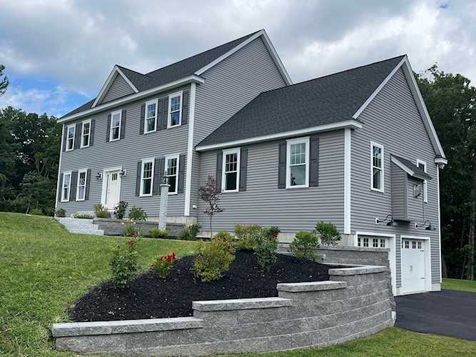33 Paugus Trail Groton, MA 01450