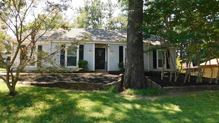 5675 Fieldcrest Ave Bartlett, TN 38134