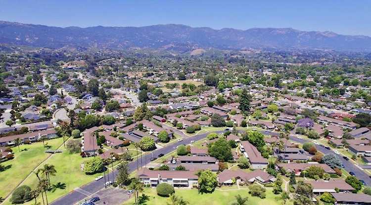 331 Moreton Bay Ln #6 Goleta, CA 93117