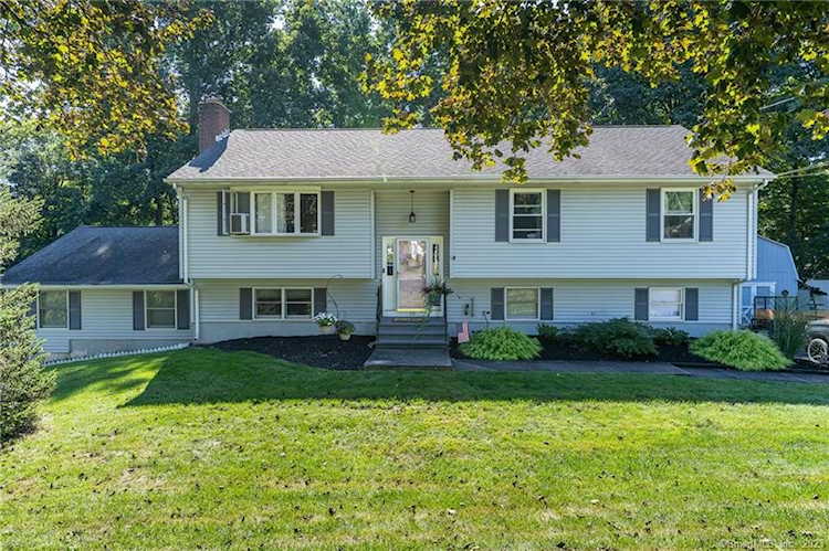 25 Schwab Terrace Wallingford, CT 06492