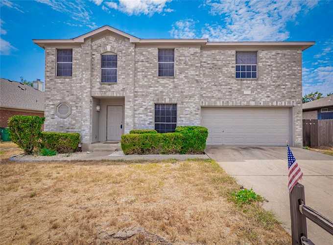 2300 Darnell DR Cedar Park, TX 78613