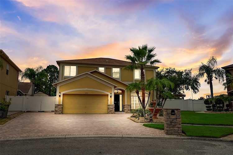 1203 Sweet Gum Dr Brandon, FL 33511