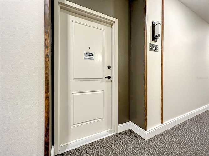 7517 Laureate Blvd #4205 Orlando, FL 32827