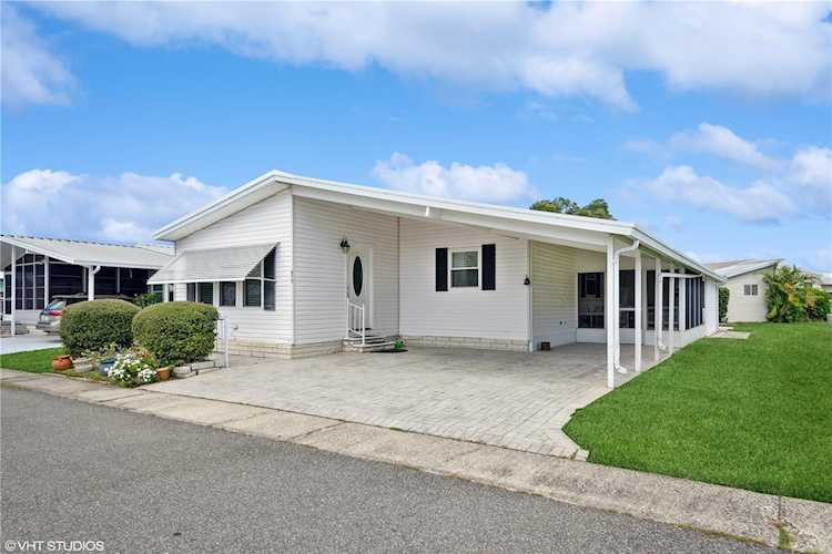 473 Trout Ln Oldsmar, FL 34677