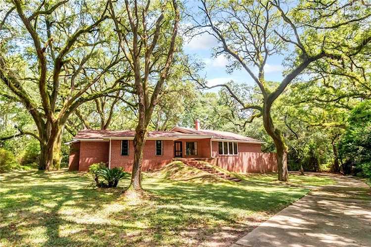 9470 Vickers Road Semmes, AL 36575