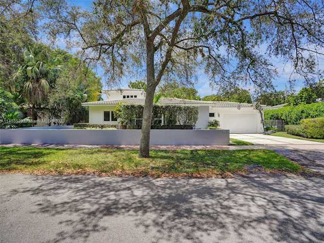 5514 San Vicente St Coral Gables, FL 33146