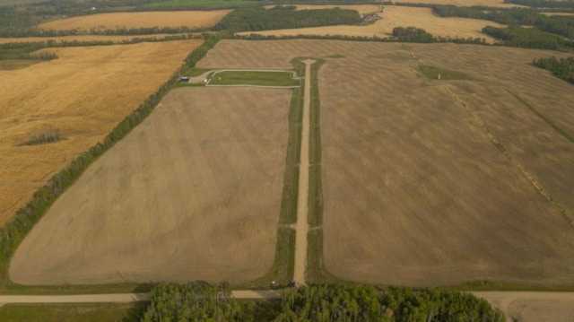 422073 Range Road 284 Rural Ponoka County, AB T4L 2N3