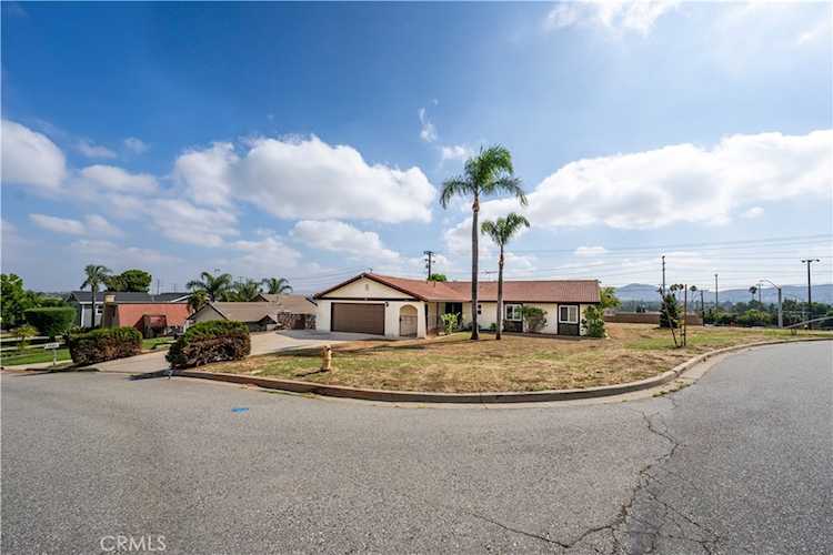 1821 Pali Dr Norco, CA 92860 | MLS IG23166565 Photo 1
