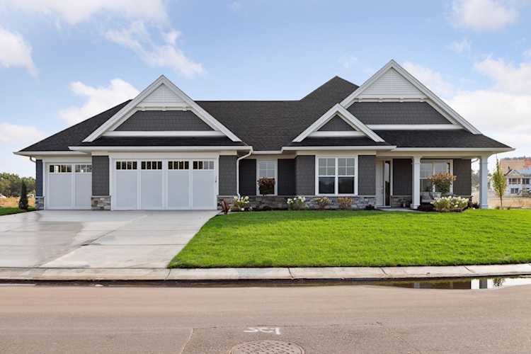132 Spring Farm Road North Oaks, MN 55127