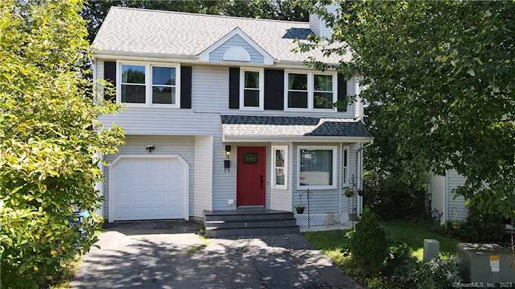 14 Cinnamon Circle #14 West Hartford, CT 06110