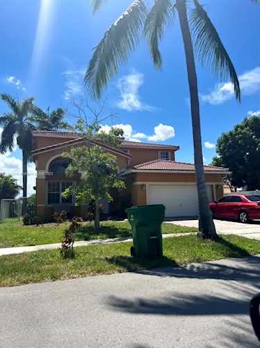 13280 SW 53rd St Miramar, FL 33027