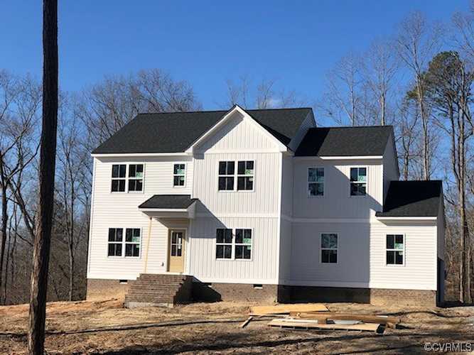 12012 Autumn Knoll Dr Mechanicsville, VA 23116