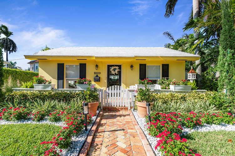 1009 Nassau Street Delray Beach, FL 33483