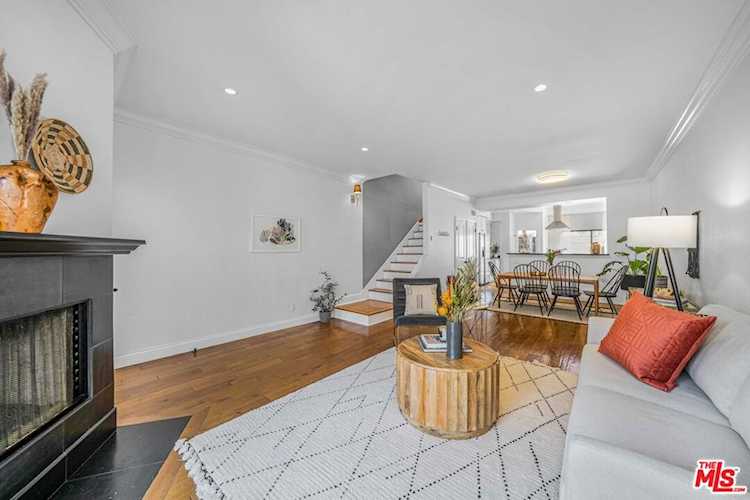 1133 24th St #12 Santa Monica, CA 90403