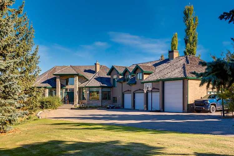 45 Emerald Bay Dr Rural Rocky View County, AB T3Z 1E3