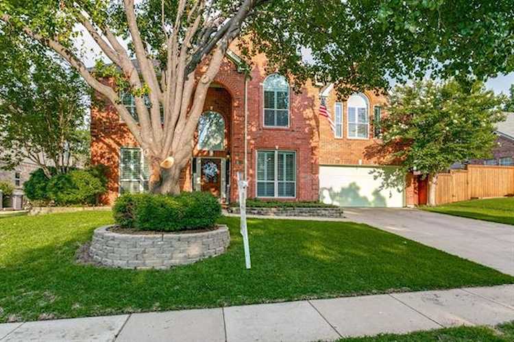 2616 Crepe Myrtle Drive Flower Mound, TX 75028
