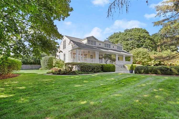 22 South Burritts Landing Westport, CT 06880