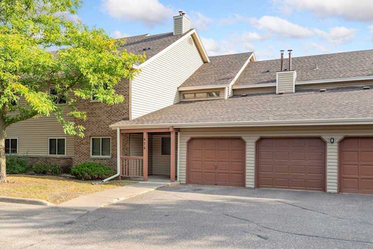 476 Etna Street #203 Saint Paul, MN 55106