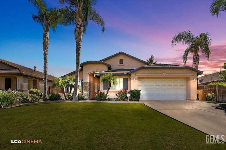 11805 Stratosphere Avenue Bakersfield, CA 93312 | MLS 202309752 Photo 1