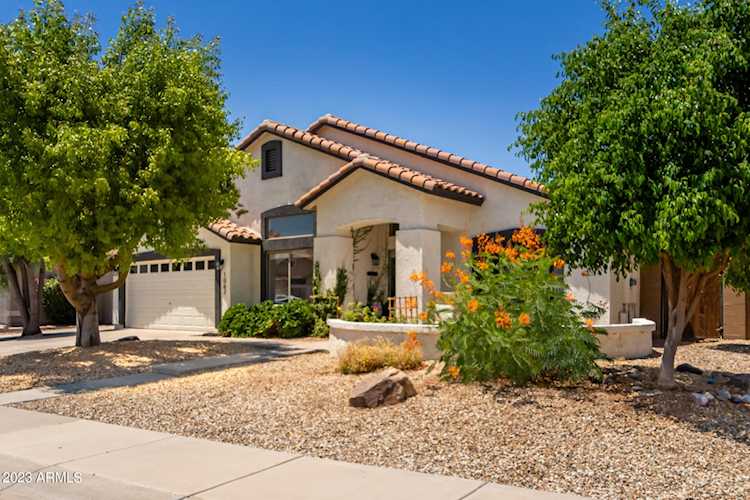 1062 E Loma Vista Street Gilbert, AZ 85295