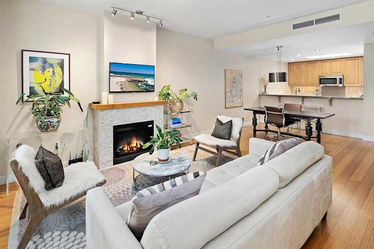 700 W E St #508 San Diego, CA 92101