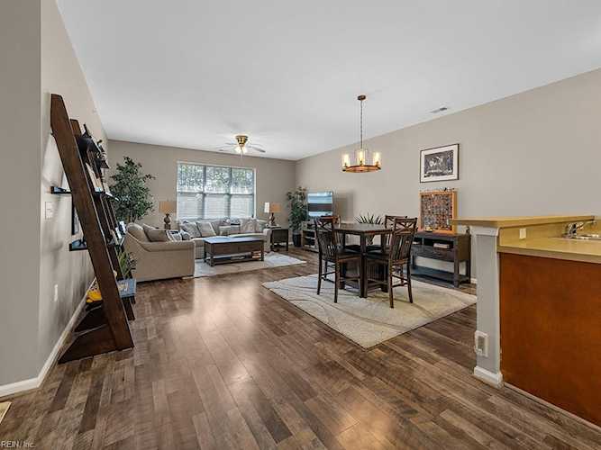 900 Southmoor Dr #304 Virginia Beach, VA 23455